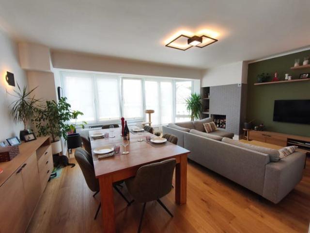 Top floor two bedroom apartment with terrace