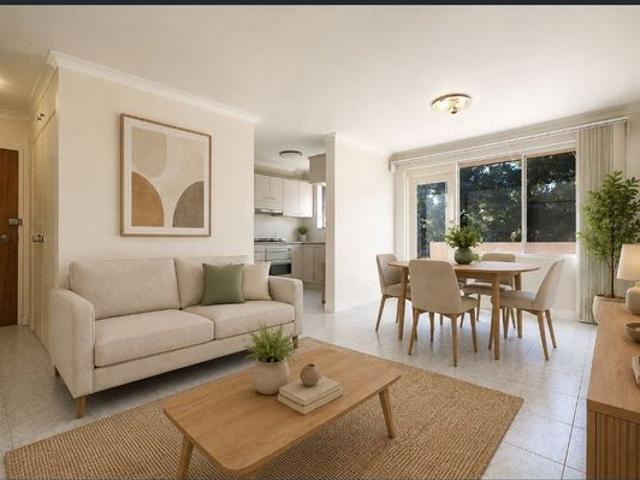 Top Floor Two Bedroom Apartment
