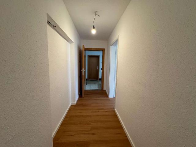 !Top Kapitalanlage 2 Zimmer Whg mit Balkon kernsaniert!