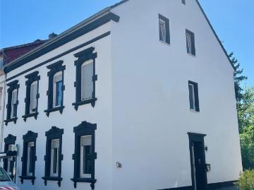 Top Kernsaniertes 3 Familienhaus sofort frei & bezugsfertig