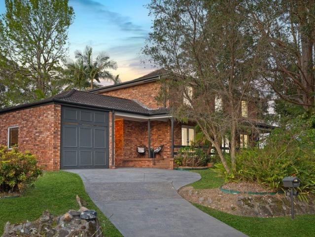 Top of the Hill House, Quiet yet convenient location