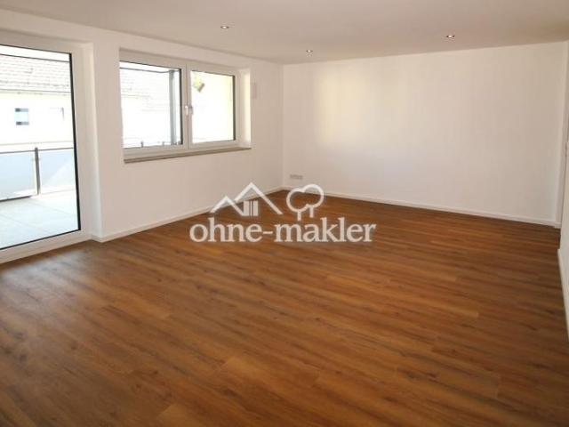 Top OG Wohnung in Manching: Modern, hell, mit Balkon & Weitblick