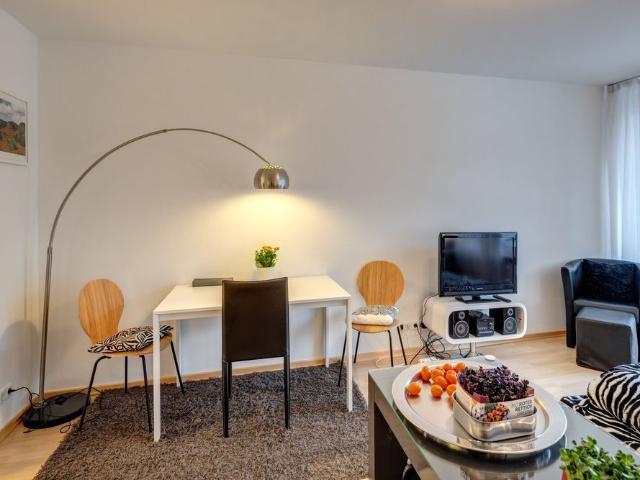 Top location: 1 room apartment near Olympiapark