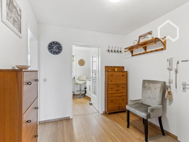 Top location apartment: south facing balcony, bathtub, Wi Fi and more for business travelers, vacationers and families, Leipzig Amsterdam Apartments for Rent