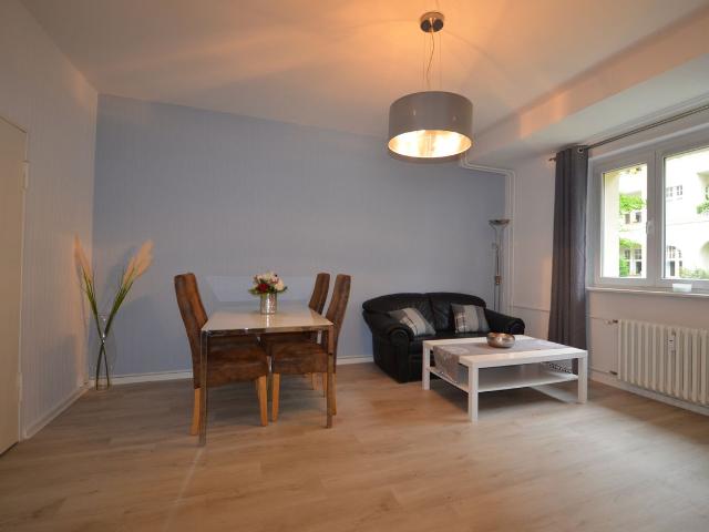 Top location in Schöneberg, quiet side street, Berlin Amsterdam Apartments for Rent
