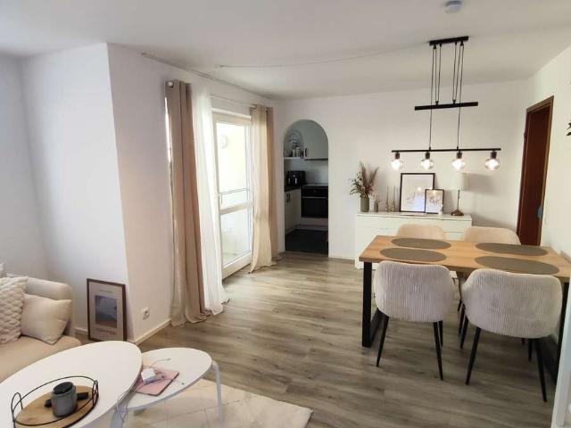 Top Lage & Top Zustand: 2 Zimmer Erdgeschosswhg. Stadtmitte v. Bretzfeld inkl. Terrasse&TG Stellpl