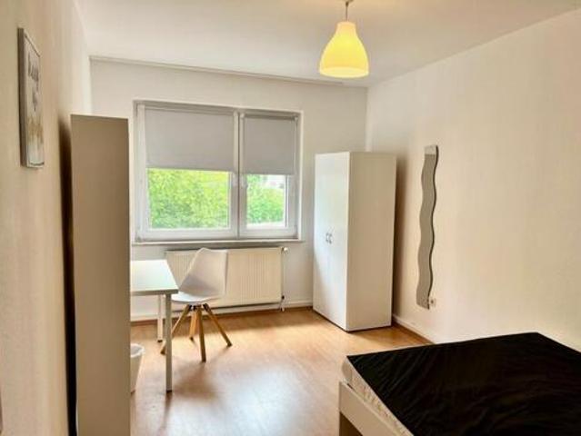Top Lage Wuppertal HBFUNI: Großes, möbliertes WG Zimmer