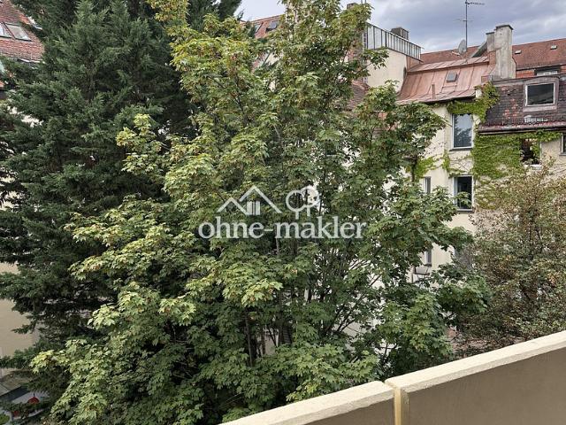 Top Lage an der Münchner Freiheit Komplett ausgestattet Südbalkon und sehr ruhig
