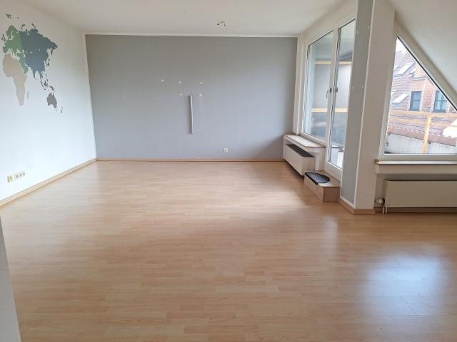 Top Lage Bilk: Bezugsfreie Dachgeschoss Maisonette
