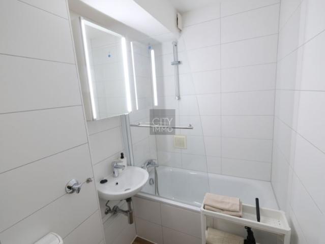 Top Lage direkt am Keßlerplatz – Vollständig und modern möbliertes Apartment mit Balkon und Aufzug
