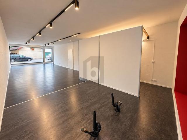 TOP LAGE FÜR BEAUTY, COIFFEUR ODER BÜRO
