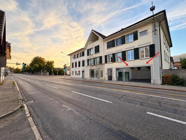 TOP LAGE FÜR BEAUTY, COIFFEUR ODER BÜRO