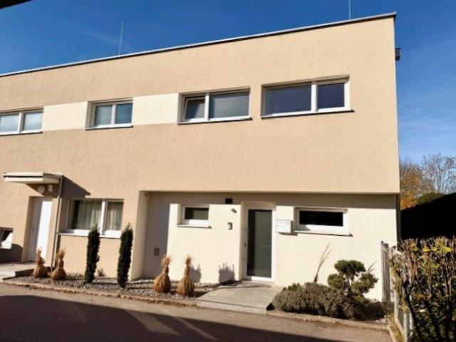 TOP LAGE GARTEN NEUWERTIG