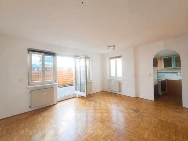 Top Lage großzügige 3ZI im Stadtzentrum, großer Balkon, PP