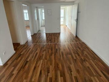 Top Lage in Wetzlar: Gemütliche 2 Zimmer Wohnung mit Balkon ab sofort zu vermieten!