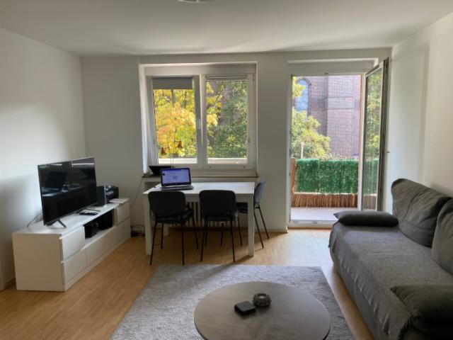 Top Lage in Bilk 15.12. – 30.06.: Voll ausgestattetes 2 Zimmer Apartment direkt am Park
