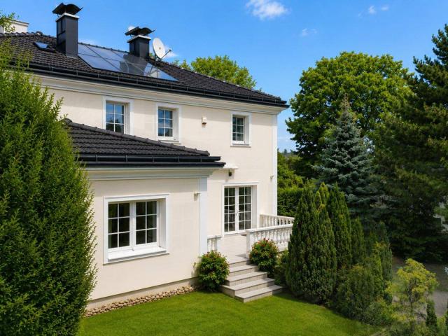 TOP LAGE IN MAUER | Repräsentative, hochwertig ausgestattete Villa mit Lift und ca. 342 m² Gesamtnutzfläche auf großzügigem Grundstück | ZELLMANN IMMOBILIEN