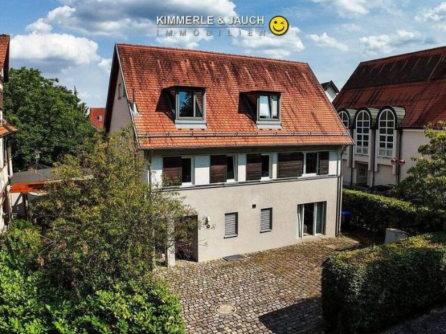 Top Lage in Sindelfingen: moderne 4,5 Zimmer Maisonettewohnung