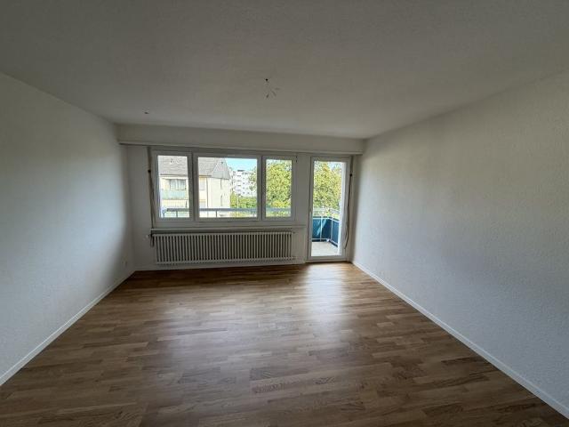 Top Lage mit eigenem Waschturm und Balkon