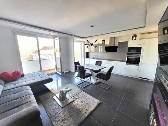 TOP LAGE MIT TOP AUSSTATTUNG + NÄHE HAUPTBAHNHOF UND FUSSGÄNGERZONE + BALKON + 3 ZIMMER