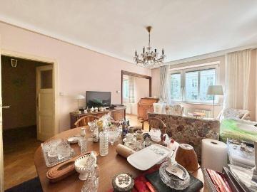 TOP LAGE NEBEN DER TAUBSTUMMENGASSE – CHARMANTE 1 ZIMMER WOHNUNG MIT POTENZIAL