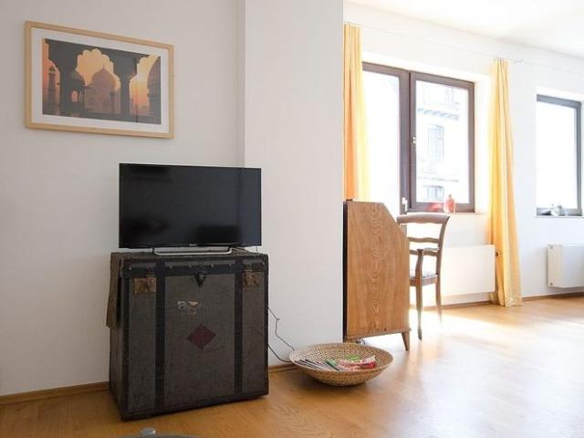 TOP Lage! Stilvoll möblierte Wohnung im Belgischen Viertel mit Balkon