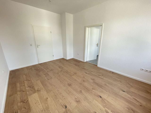 TOP LAGE*Sanierte 2 RWG mit Balkon & Bad mit Badewanne*WE 02* – I.V.K. GmbH – Immobilien Leipzig