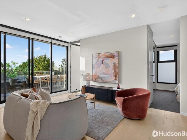 Top level north facing apartment with huge balcony