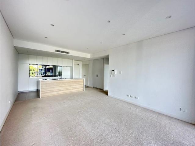 TOP LEVEL TWO BEDROOM APARTMENT | SHEPHERDS BAY