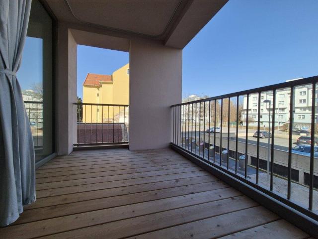 Top moderne 3 Zimmer Wohnung mit Balkon!