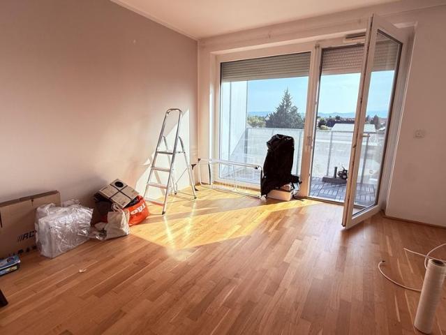 Top moderne 3 Zimmer Neubauwohnung mit MEGA SÜD BALKON 7m² nahe Akademiepark