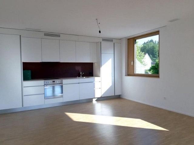 Top moderne attraktive 2.5 Zimmer Wohnung zu vermieten