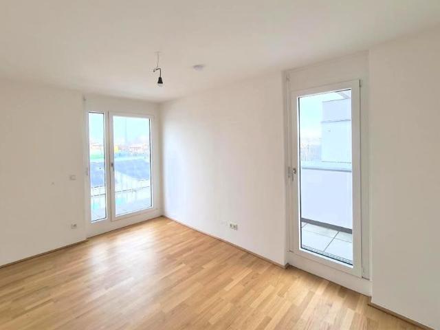 Top moderne DG Wohnung 3 19 mit 21m² MEGA TERRASSE in der Koloniestraße
