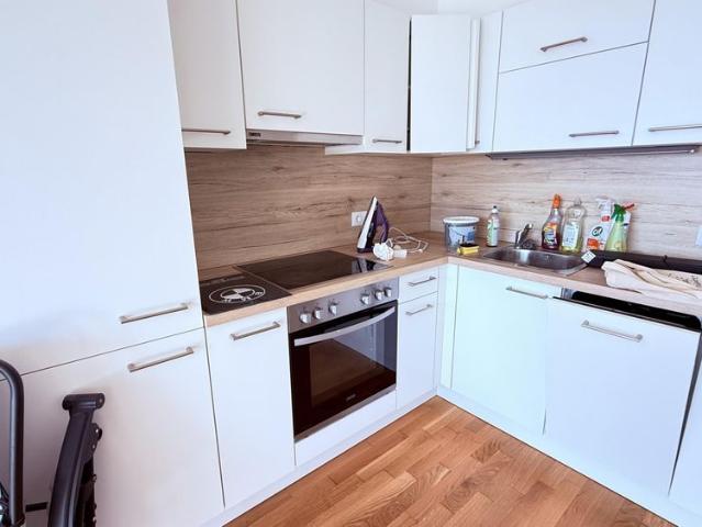 Top moderne Neubauwohnung mit großer LOGGIA 6,18m² nahe Akademiepark