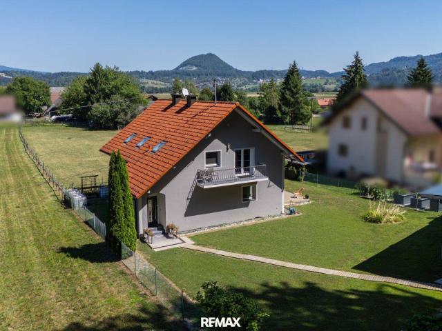 Top modernisiertes Wohnhaus in sehr ruhiger Lage von Srajach