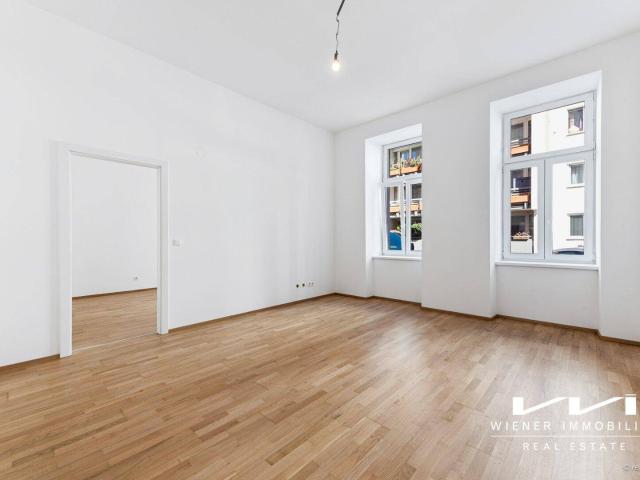 Top sanierte 2 Zimmer Altbauwohnung mit perfektem Grundriss