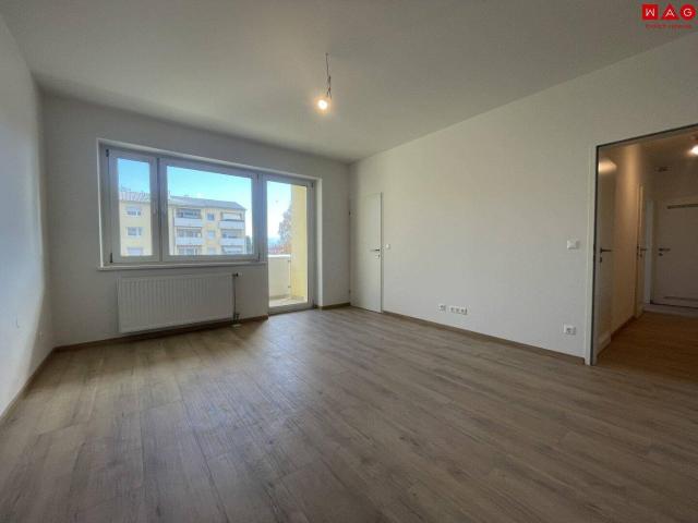 Top sanierte 2 Zimmer Wohnung in ruhiger Lage