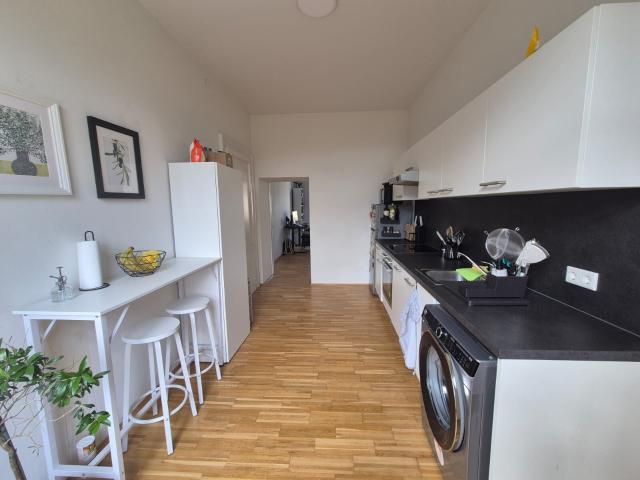 TOP SANIERTE 2 Zimmer Wohnung mit Balkon & separater Küche | Wohnhof LKH | 8700 Leoben