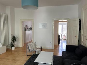 Top Sanierte 4 Zimmer – Altbauwohnung mit Balkon in Mz Altstadt, Nähe Kurfürstlichen Schloss