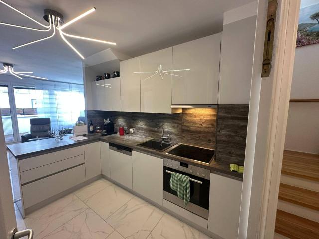 Top sanierte 80 m² Maisonette mit Terrasse in Ruhelage