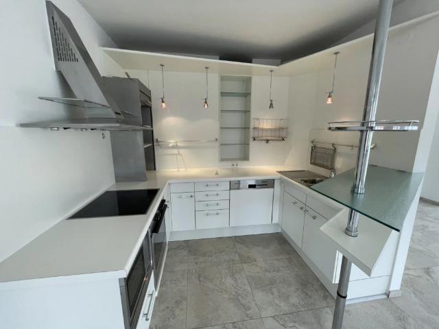 TOP SANIERTE DACHTERRASSEN MAISONETTE KLIMA/RUHELAGE!