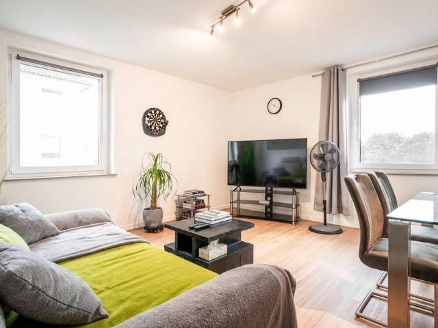 Top sanierte Mietwohnung mit neuer Einbauküche in Bielefelds östlicher Innenstadt