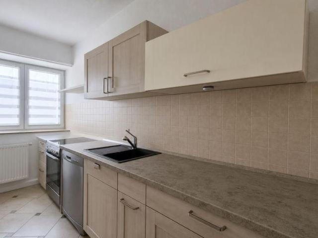 Top sanierte Wohnung in ruhiger Lage mit Blick ins Grüne!