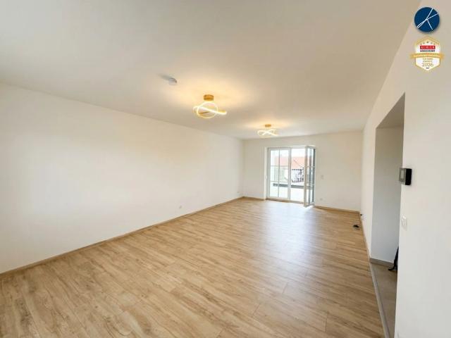 TOP sanierte Terrassenwohnung zur MIETE in verkehrsgünstiger Lage