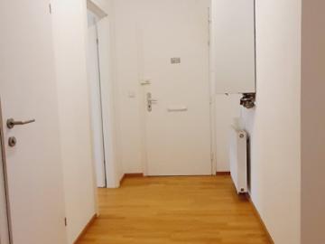 Top sanierter Neubau 3 Zimmer + 4. Liftstock + ruhige Lage