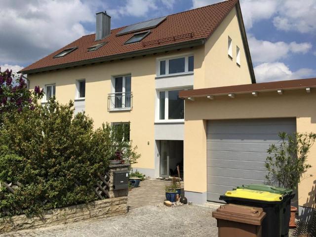 Top saniertes Mehr oder Einfamilienhaus mit Weitblick