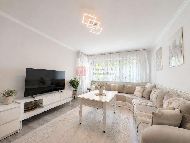 Top! Sehr Gepflegte 2 Zimmer Wohnung mit Balkon und Einbauküche