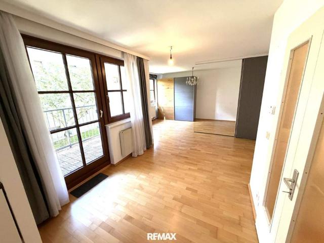 Top Singlewohnung mit Loggia