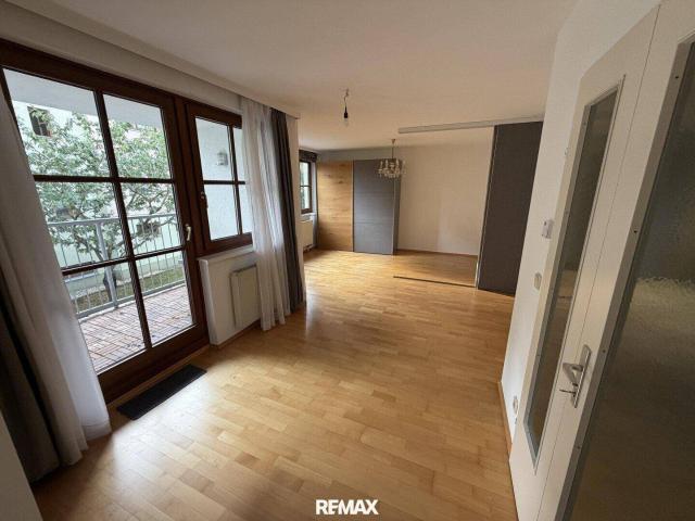 Top Singlewohnung mit Loggia