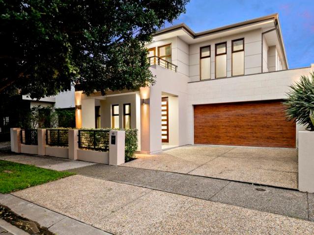 Top Spot in Lightsview: Magnificent Family Home on Waterford Circuit